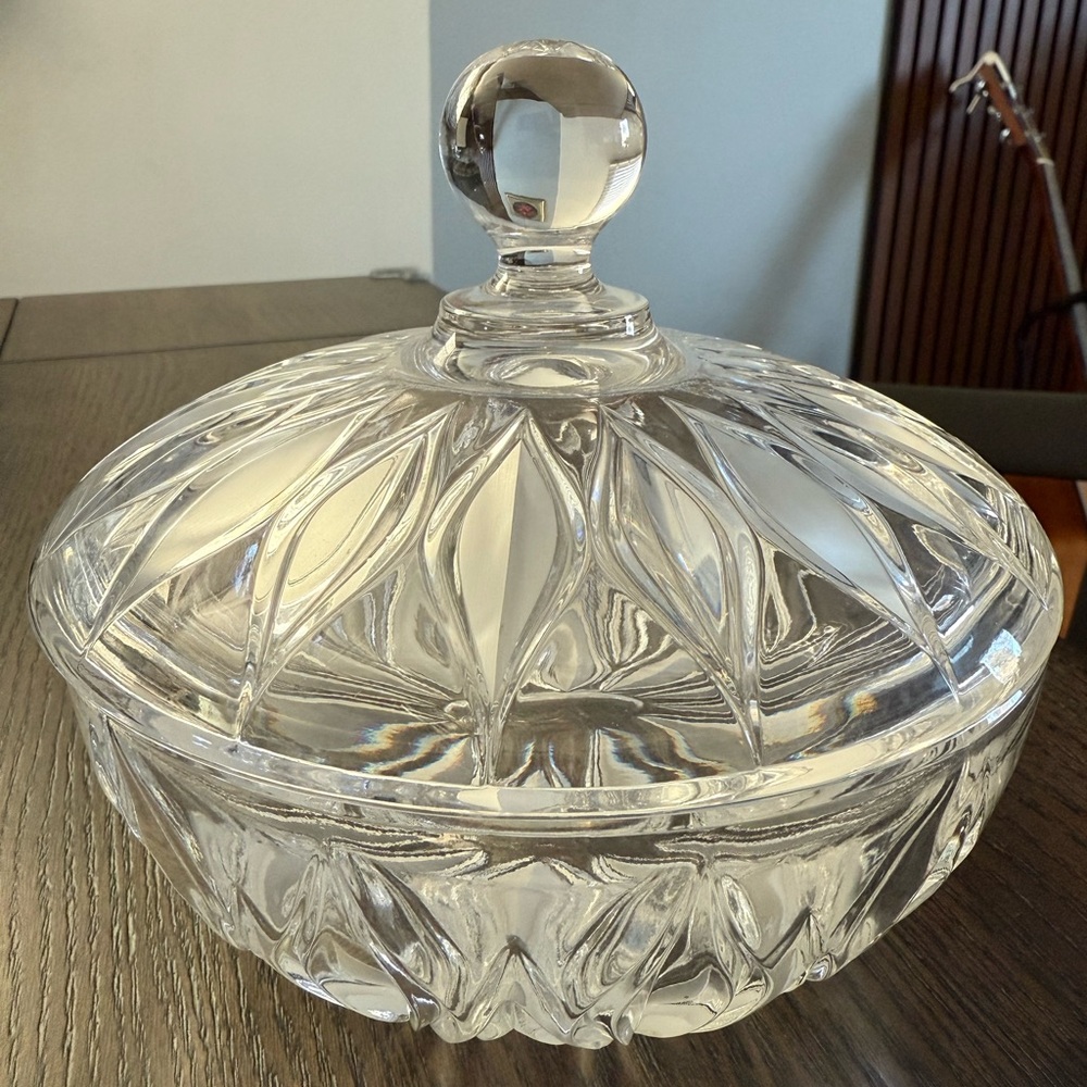😍BLEIKRISTALL 24% LEAD CRYSTAL BOWL ETCHED FROSTED GLASS LID CANDY DISH GERMANY